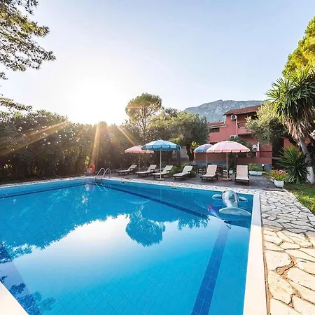 Apartment Mimosa With Pool